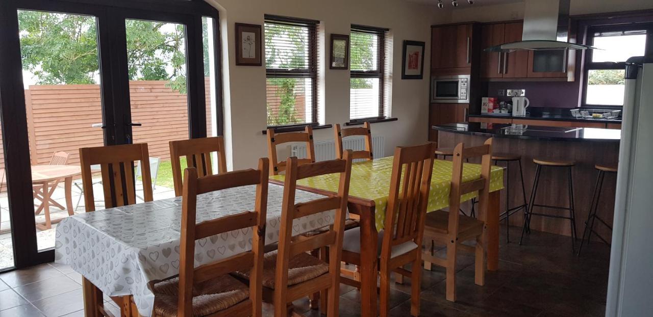 Welcome Rest Holiday Home Баллинтой Экстерьер фото